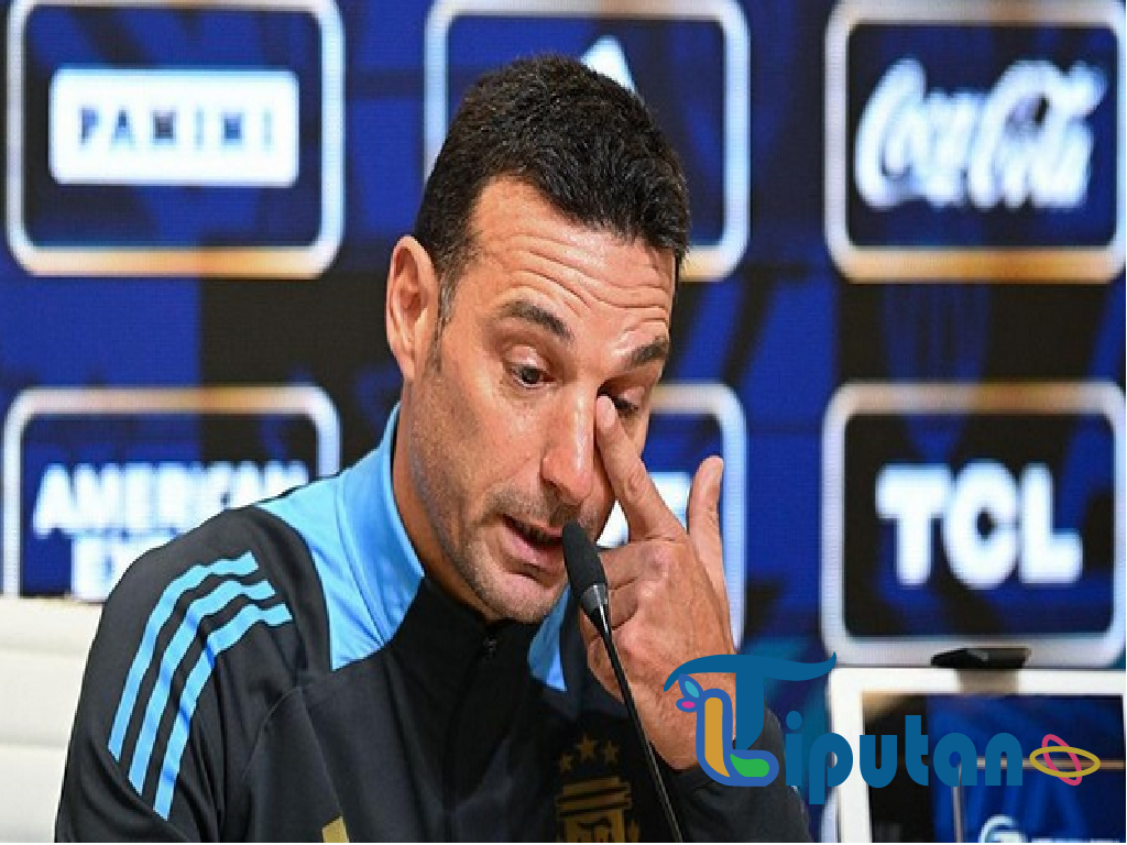 Lionel Scaloni Menangis Jelang Laga Kandang Terakhir Messi Bersama Argentina