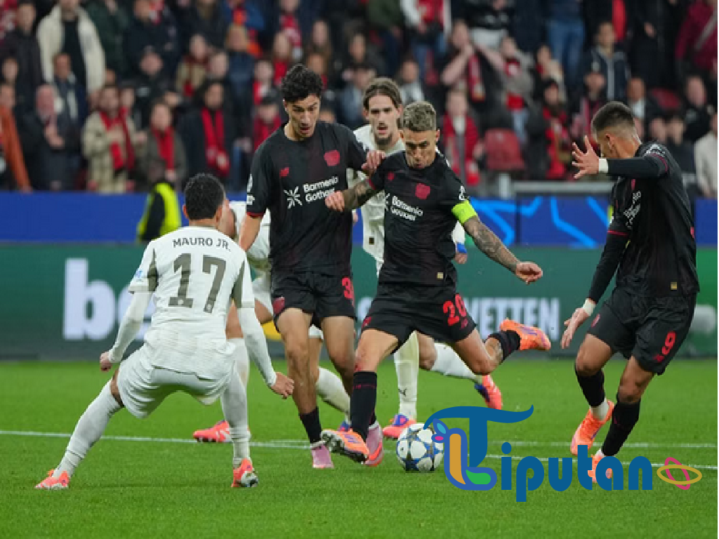 Bayer Leverkusen dan PSV Bermain Imbang 1-1