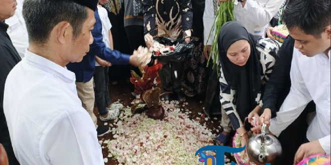 Istri Bupati Purwakarta, Diny Yuliani, Berpulang: Sosok Tangguh dan Ikhlas yang Meninggalkan Jejak Mendalam