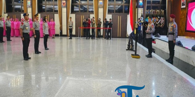 Kapolri Pimpin Upacara Kenaikan Pangkat 27 Perwira Tinggi Polri, Termasuk Dankobrimob dan Kabaintelkam
