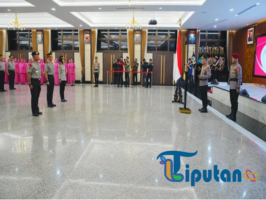 Kapolri Pimpin Upacara Kenaikan Pangkat 27 Perwira Tinggi Polri, Termasuk Dankobrimob dan Kabaintelkam