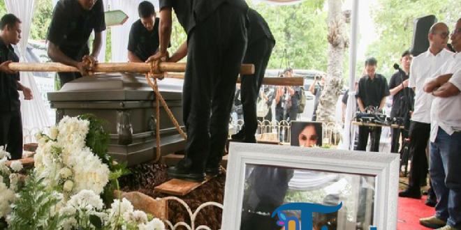 Yurike Sanger, Istri Ketujuh Presiden Soekarno, Dimakamkan di TPU Tanah Kusir
