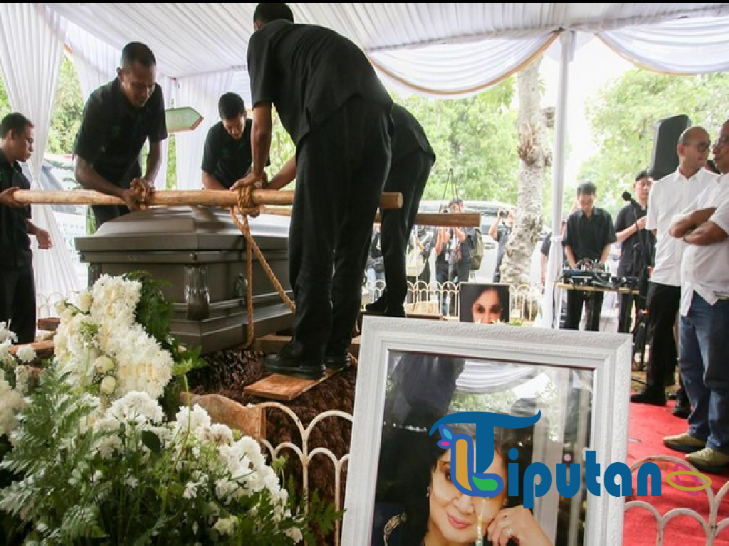 Yurike Sanger, Istri Ketujuh Presiden Soekarno, Dimakamkan di TPU Tanah Kusir