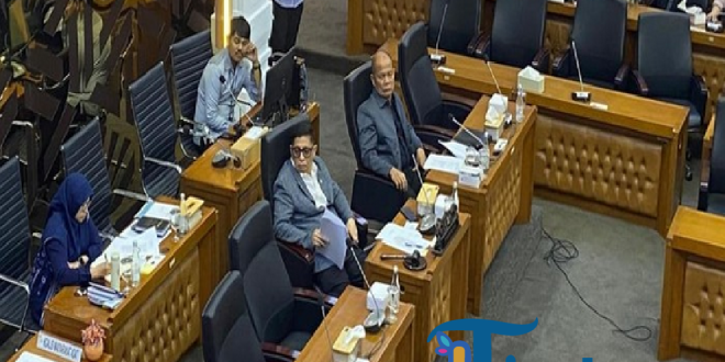 Ketua Baleg DPR Sentil Ahmad Dhani & Once Saat Sambut Musisi: Ayo Berdamai Lagi