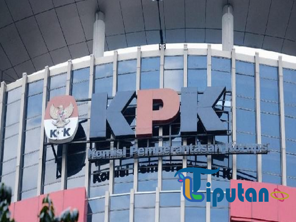 OTT Ponorogo: KPK Amankan 13 Orang