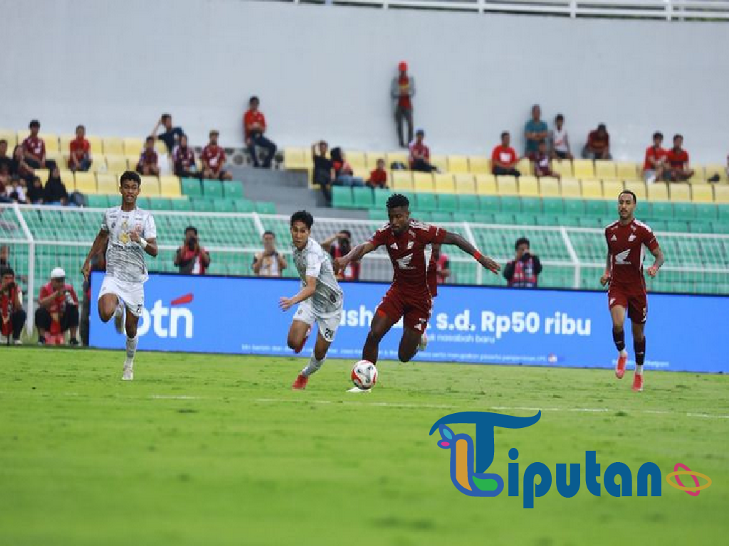 PSM Makassar Bungkam PSBS Biak 5-0: Alex Tanque Cetak Hattrick