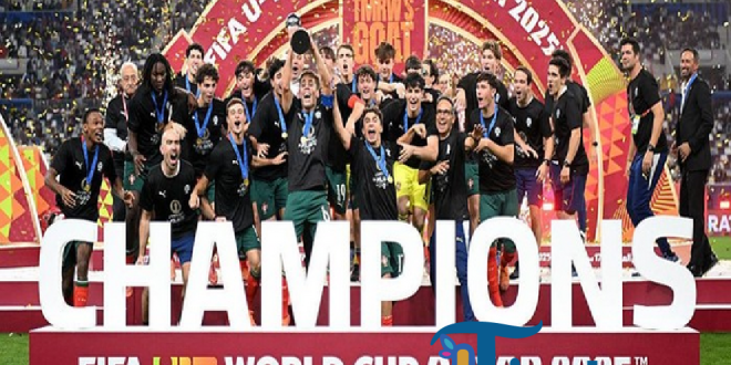 Portugal Angkat Trofi Piala Dunia U-17 2025