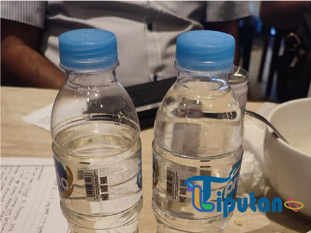 Tragedi! Pelanggan Restoran Tewas Usai Minum Cairan Pembersih dalam Botol Air Mineral