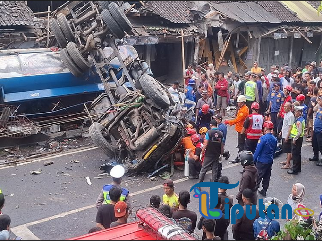 Tragedi Terulang di Jalur Maut Kalijambe, Korban Terjebak dalam Kecelakaan