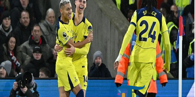 Crystal Palace vs Tottenham: Archie Gray Jadi Pahlawan Muda Spurs