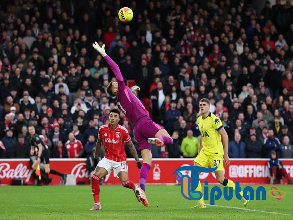 Nottingham Forest vs Tottenham: Tricky Trees Hantam Spurs 3-0