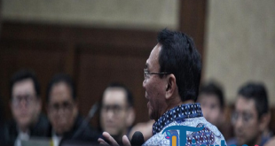 Ahok Klaim Tak Kenal Riza Chalid: Benarkah Ia Begitu Berpengaruh?
