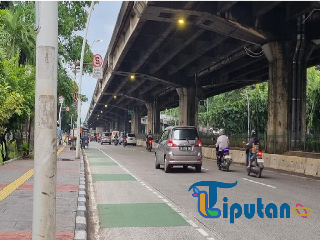 Banjir di Boulevard dan Yos Sudarso Jakarta Utara Surut, Arus Lalu Lintas Lancar Kembali