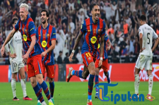 Barcelona Angkat Trofi Piala Super Spanyol Usai Tundukkan Real Madrid