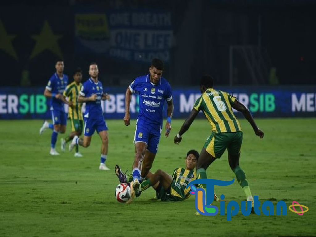 Bojan Hodak Ingatkan Persib Usai Kemenangan Sulit atas PSBS Biak