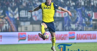 Gol Penalti Ole Romeny Antar Oxford United ke Babak 4 Piala FA