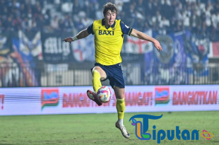 Gol Penalti Ole Romeny Antar Oxford United ke Babak 4 Piala FA