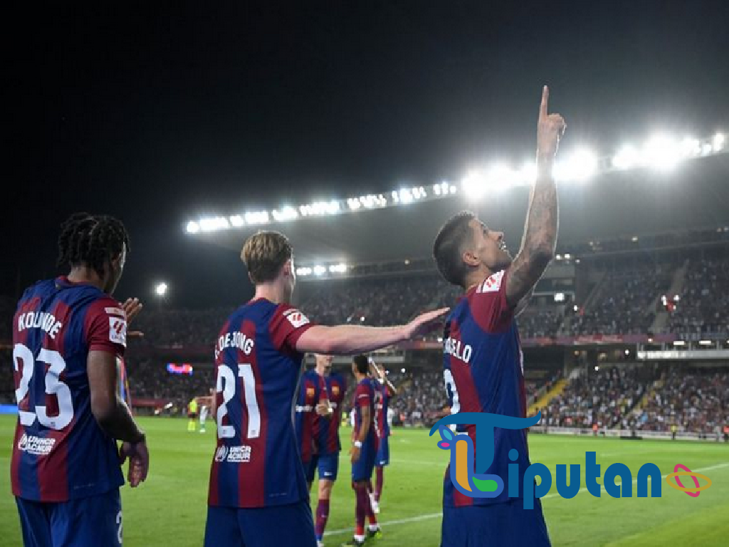 Hansi Flick Dikabarkan Enggan Barcelona Boyong Kembali Joao Cancelo