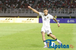 Hasil Liga Europa: Tim Dean James dan Calvin Verdonk Harus Akui Kekalahan