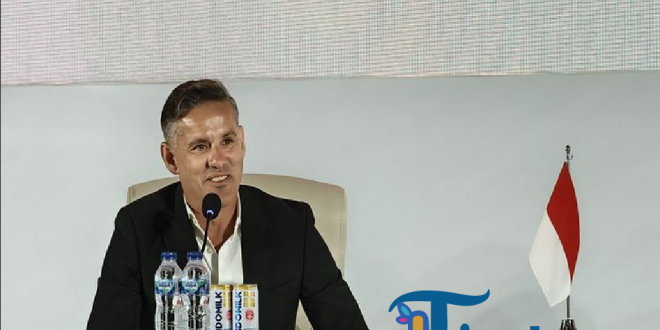 John Herdman Kagum dengan Atmosfer Laga Persib vs Persija, Soroti Performa Rizky Ridho