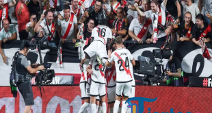 Line-up Granada vs Rayo Vallecano: Trejo, Fran Pérez, Camello Hadapi Saenz, Rodelas, Pascual