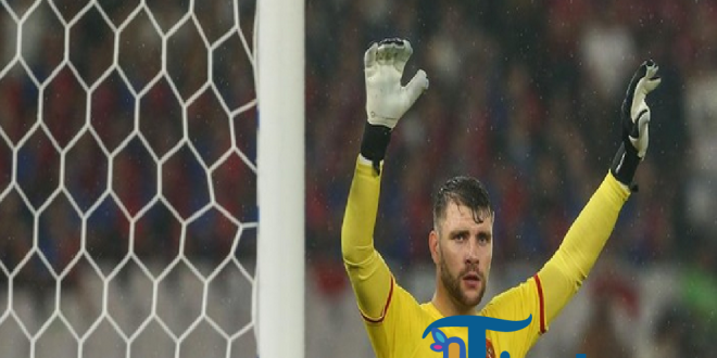 Maarten Paes Resmi Pilih Ajax, Bukan Persib