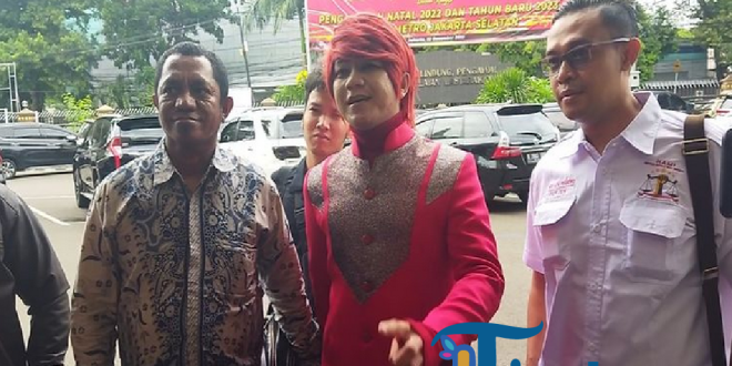 Tragedi: Istri Pesulap Merah Tutup Usia, Apa Penyebabnya?