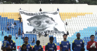 Arema FC vs Persijap 1-0: Kemenangan Dipersembahkan untuk Legenda Kuncoro