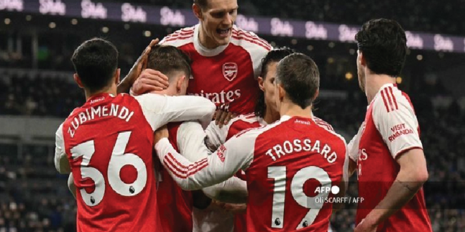 Arsenal Terancam Usai Manchester City dan Aston Villa Sama-sama Menang