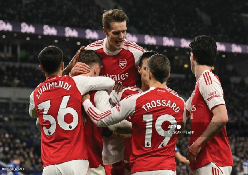 Arsenal Terancam Usai Manchester City dan Aston Villa Sama-sama Menang