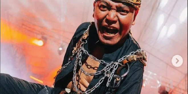 Mengenang Romi, Vokalis Romi & The Jahat yang Telah Berpulang