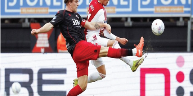 Miliano Jonathans Sumbang Gol, Excelsior Tahan Ajax 2-2