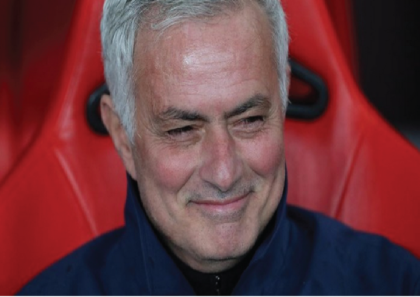 Mourinho Berniat Latih Real Madrid Lagi?