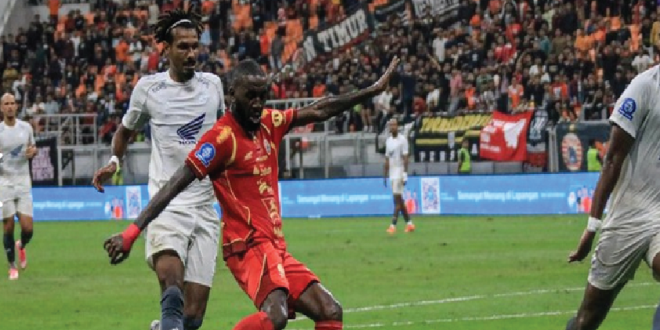 Pertarungan Sengit di JIS, Persija Amankan Kemenangan 2-1 atas PSM