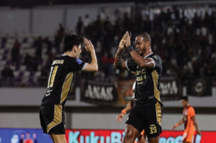 Super League: Dewa United Sikat Borneo FC, Kabar Baik untuk Persib dan Persija
