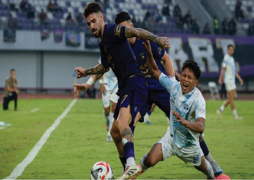 Super League: Persita Lakukan Comeback Kilat, PSBS Tak Berkutik