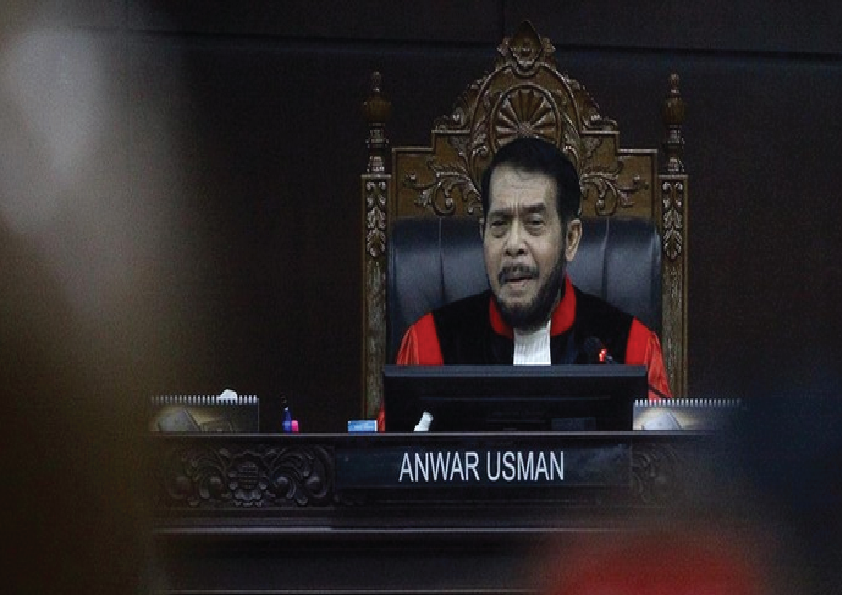 Anwar Usman Tinggalkan MK: Sidang Terakhir, Mohon Maaf