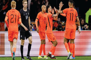 Belanda Bangkit, De Oranje Tumbangkan Norwegia 2-1
