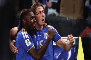 Gli Azzurri taklukkan Irlandia Utara, asa ke Piala Dunia tetap terjaga