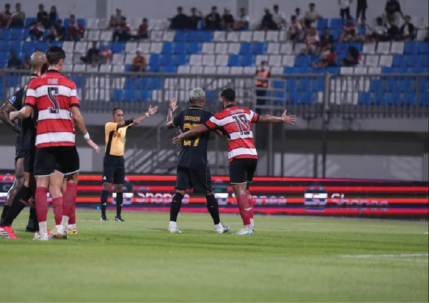 Madura United Takluk 1-2 dari Malut United, David da Silva Cetak Brace