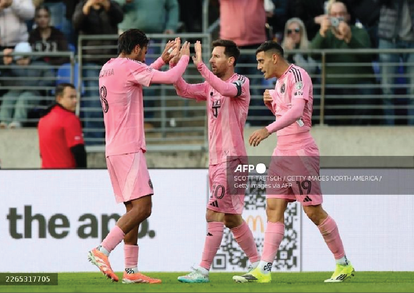 Messi Panaskan Perburuan Rekor: 900 Gol di Depan Mata