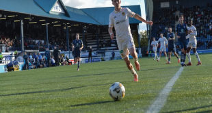 Partick Thistle Merangsek ke Posisi Kedua Championship