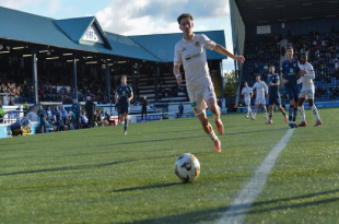 Partick Thistle Merangsek ke Posisi Kedua Championship