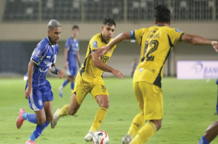 Super League: Semen Padang Taklukkan PSBS Biak 2-0