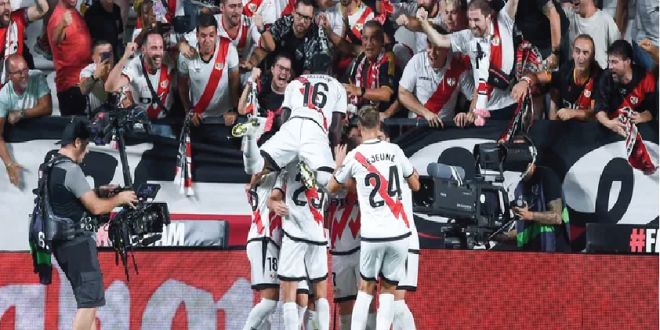 Susunan Pemain Rayo Vallecano vs Real Oviedo: Palazon, A. García, De Frutos Hadapi Reina, Hassan, Vinas