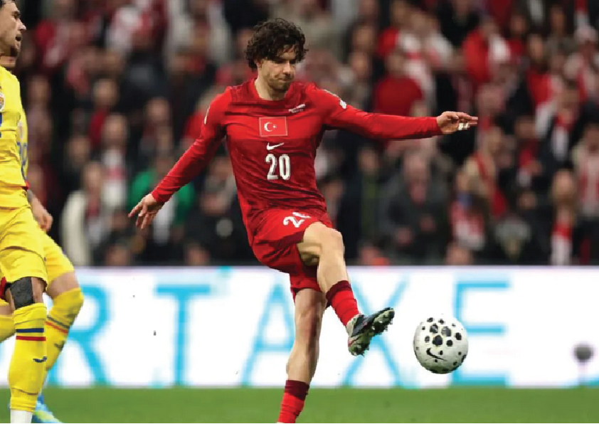 Turki tundukkan Romania, selangkah lagi menuju Piala Dunia 2026.