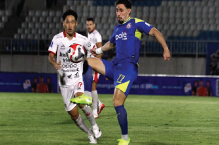 Arema FC Bungkam Persita 1-0 di Kandang Lawan