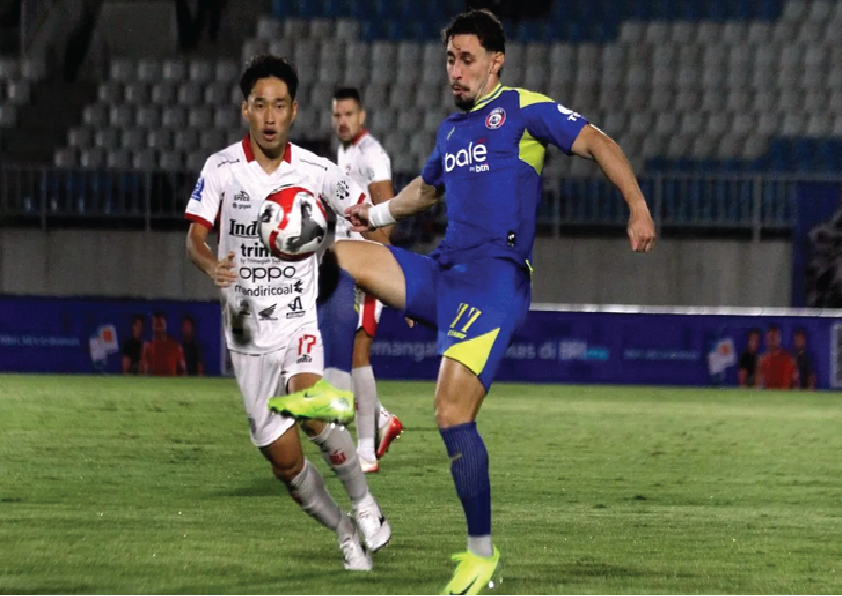 Arema FC Bungkam Persita 1-0 di Kandang Lawan