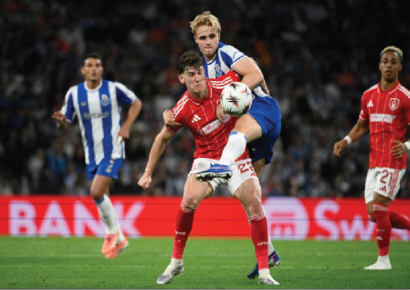 Gol Bunuh Diri Selamatkan Nottingham Forest di Markas Porto