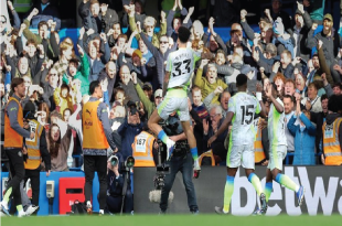 Klasemen Liga Inggris: Man City Terus Membayangi Arsenal, Spurs Terperosok ke Zona Merah